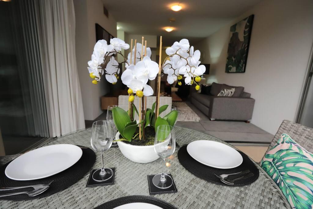 Wild Luxe Exec - Free Parking & 100mps+wifi *
